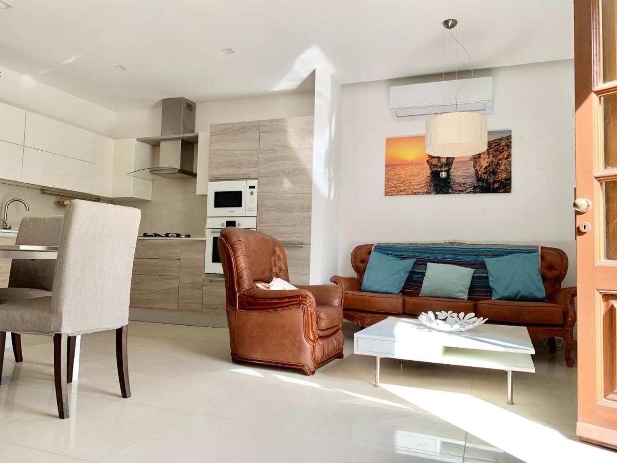 Апартаменты Marble Arch Apt - St Julians Сент Джулианс Экстерьер фото
