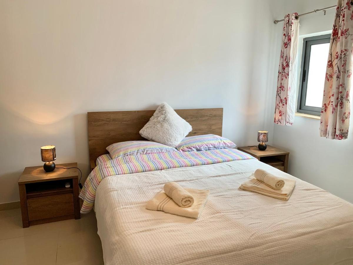 Апартаменты Marble Arch Apt - St Julians Сент Джулианс Экстерьер фото